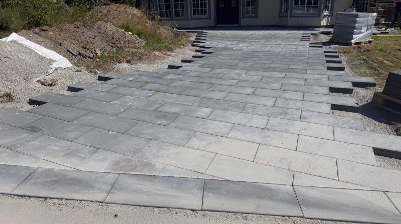 Bilplats i marksten